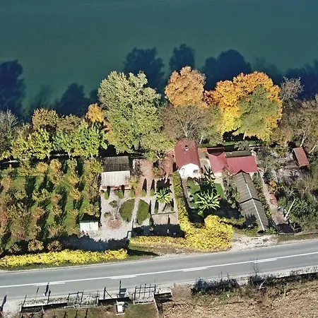 Kucerak Na Drini * Bajina Basta