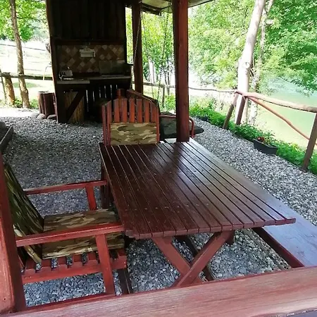 Kucerak Na Drini Case de vacanță *