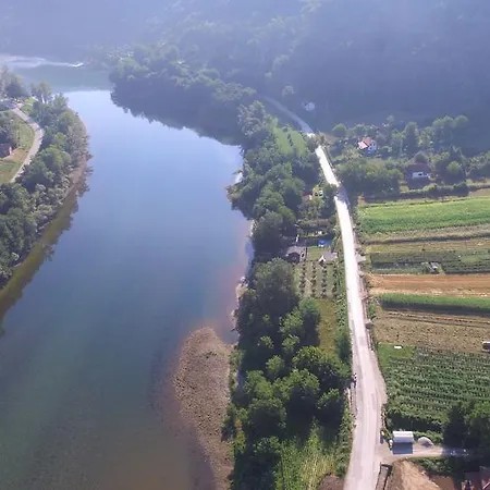 Case de vacanță Kucerak Na Drini Bajina Basta