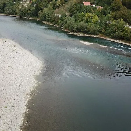 Kucerak Na Drini Bajina Basta