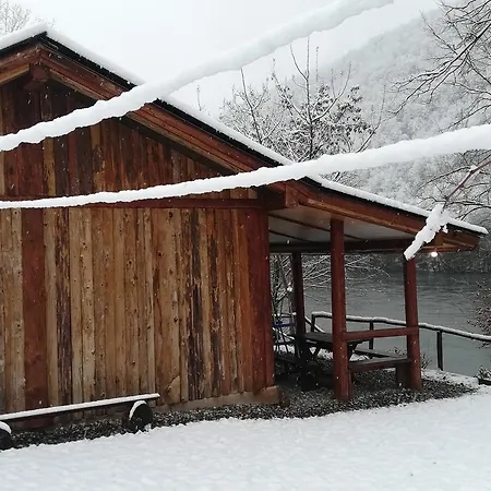 Case de vacanță Kucerak Na Drini *