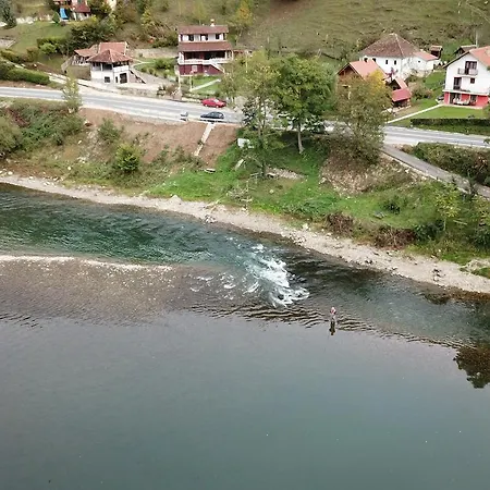 Kucerak Na Drini Case de vacanță *