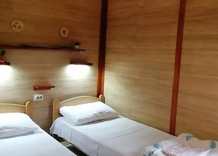 Kucerak Na Drini Bajina Basta