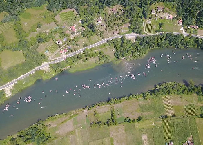 Kucerak Na Drini Prázdninový dům