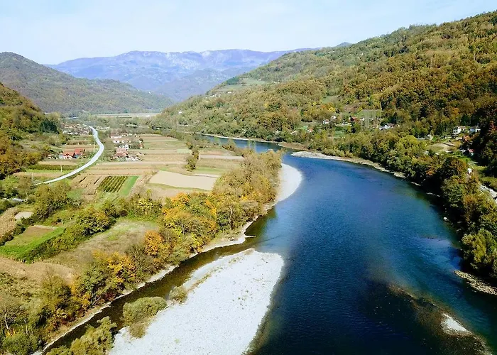 Prázdninový dům Kucerak Na Drini *