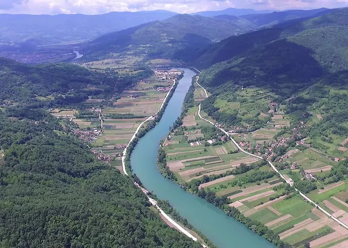 Kucerak Na Drini * Bajina Basta